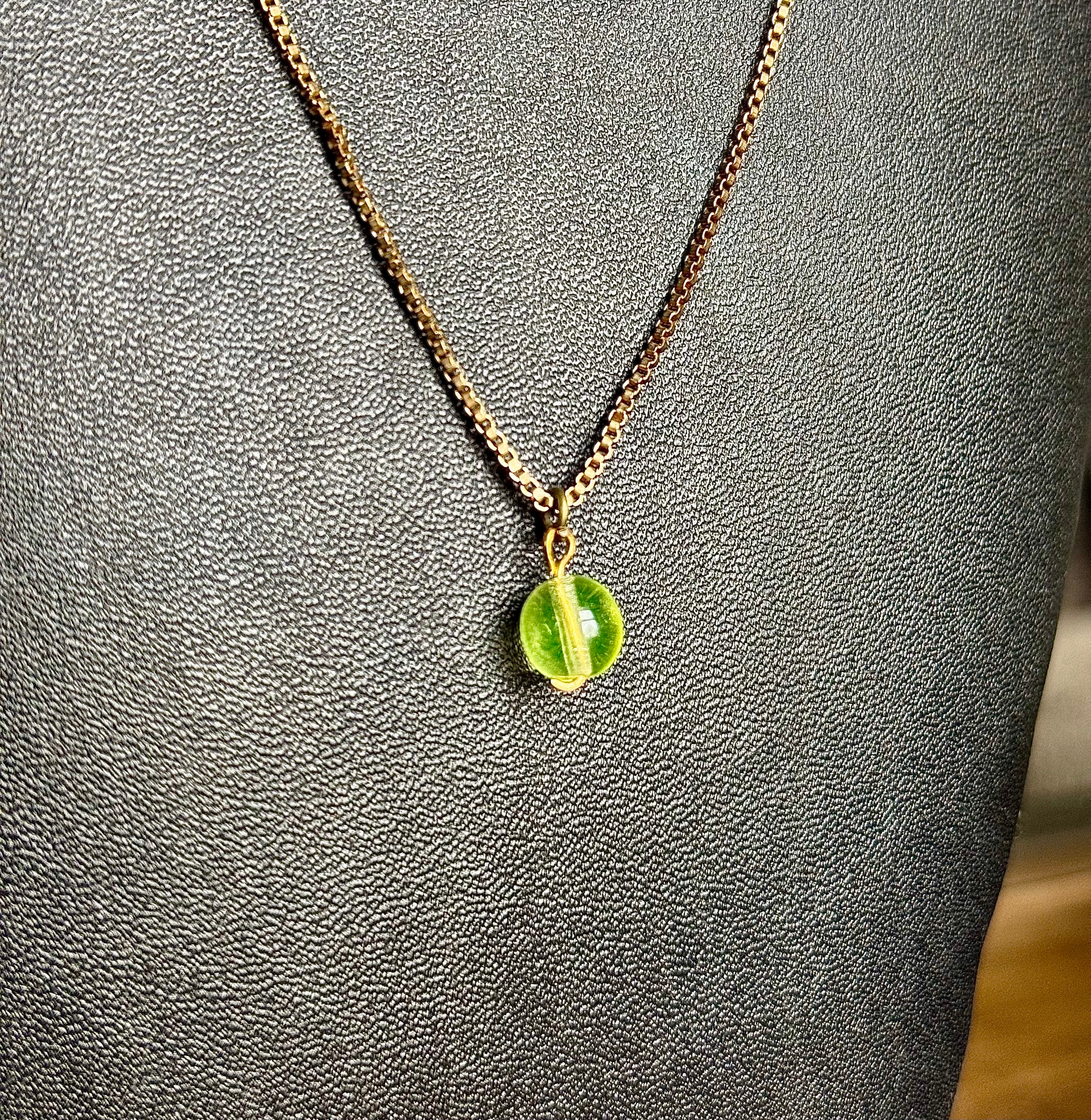 *URANIUM GLASS* bead pendant necklace