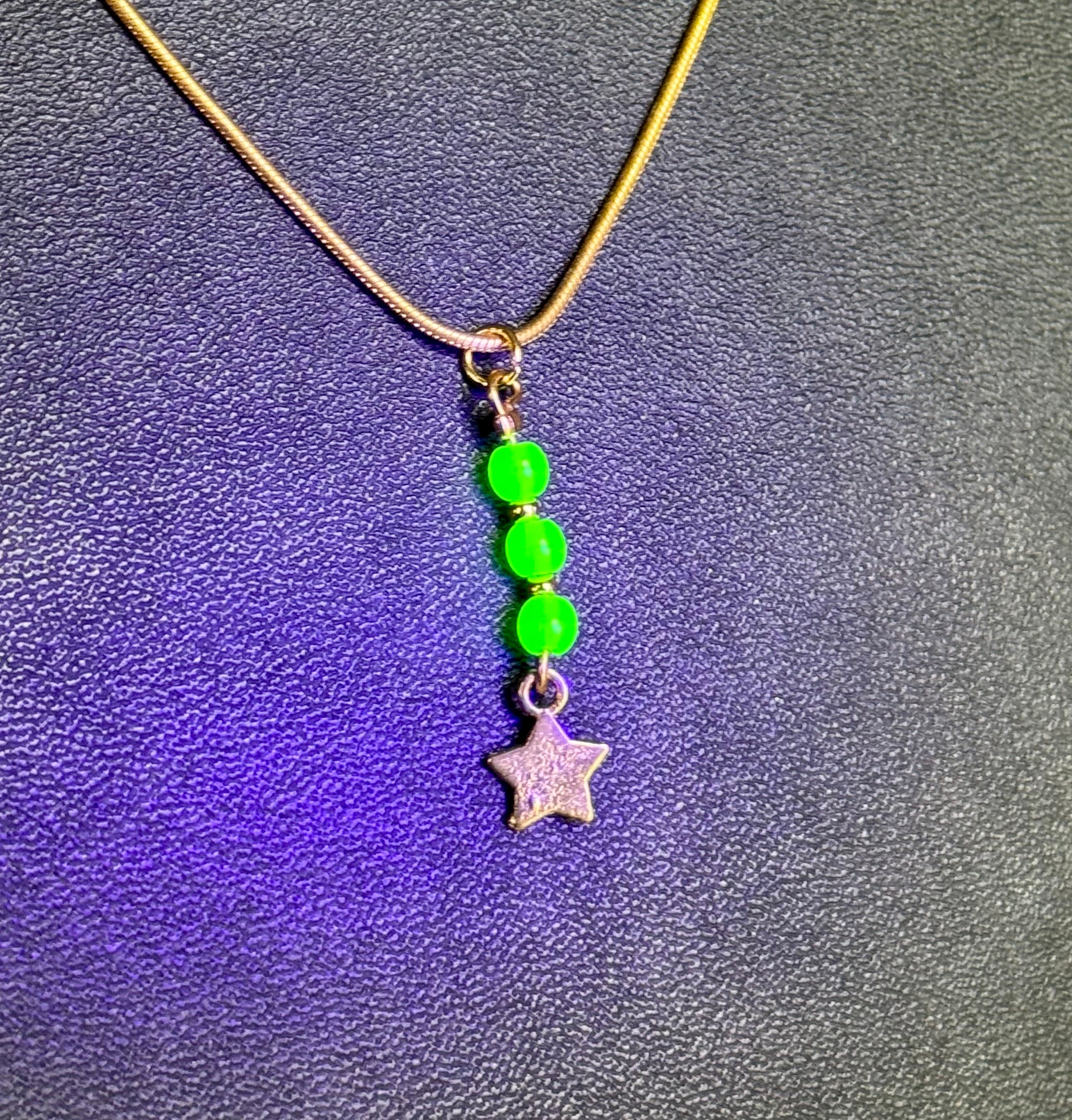 *URANIUM GLASS* beaded pendant necklace