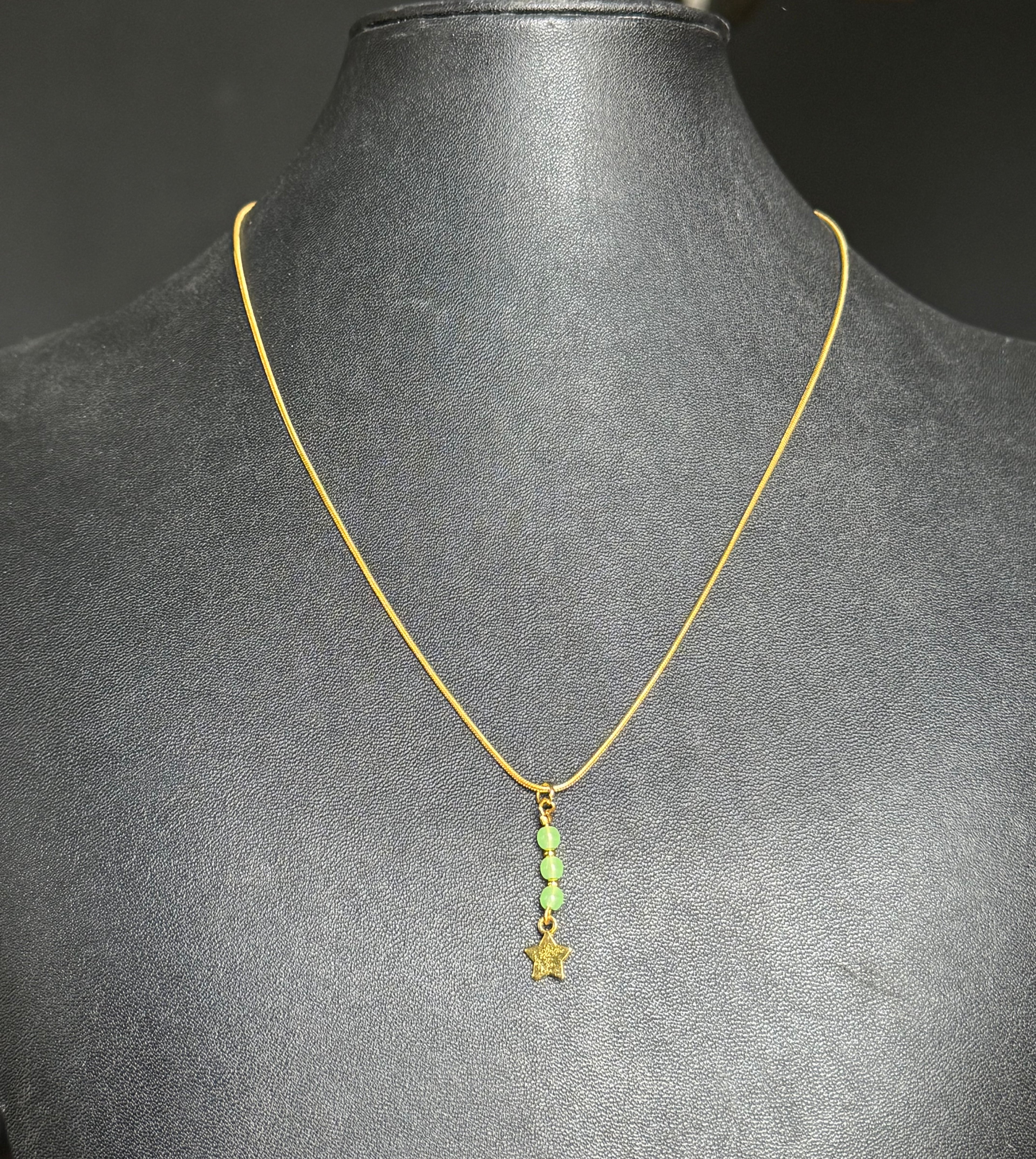 *URANIUM GLASS* beaded pendant necklace