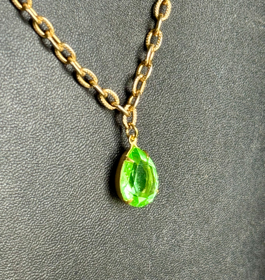 *URANIUM GLASS* cut pendant necklace