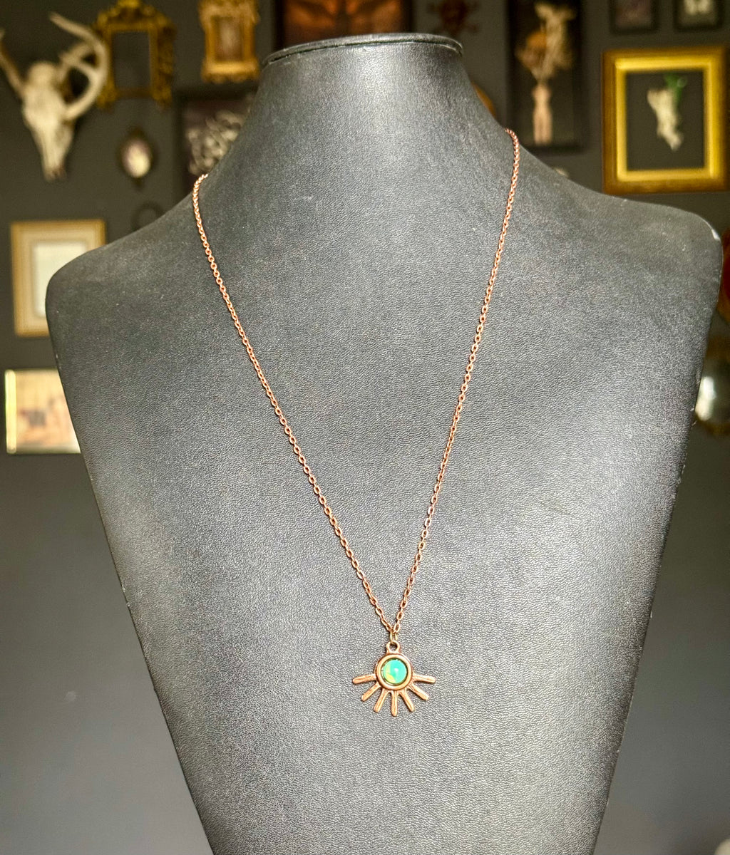 *URANIUM GLASS* vintage pendant necklace